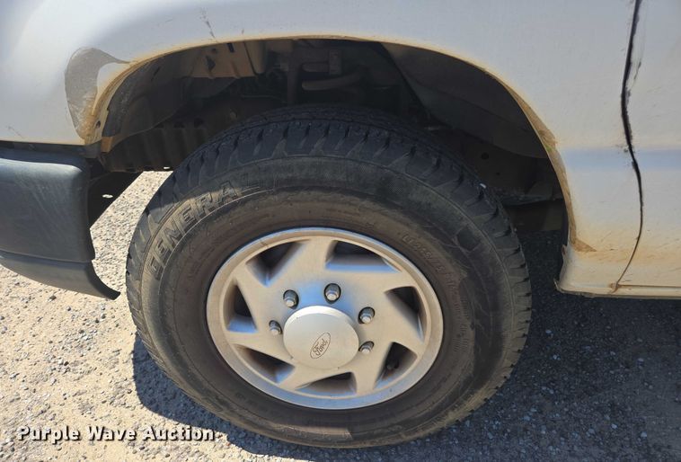 image for item DU2511 2011 Ford E250 van