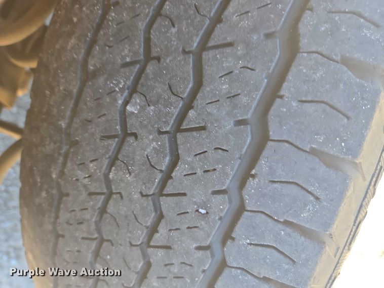 image for item DU2511 2011 Ford E250 van