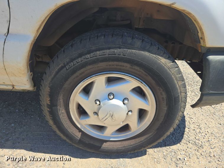 image for item DU2511 2011 Ford E250 van