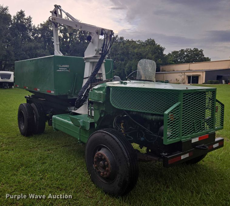 image for item DU2513 1993 Ford tren mortiz crane truck