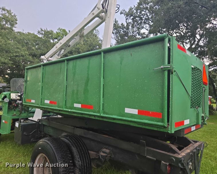 image for item DU2513 1993 Ford tren mortiz crane truck