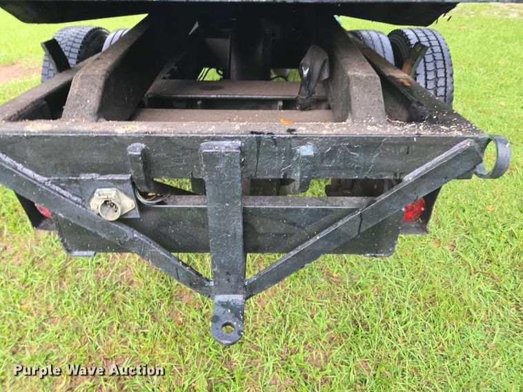 image for item DU2513 1993 Ford tren mortiz crane truck