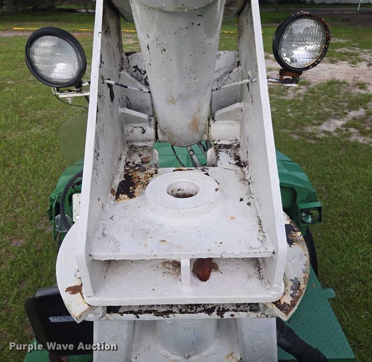 image for item DU2513 1993 Ford tren mortiz crane truck