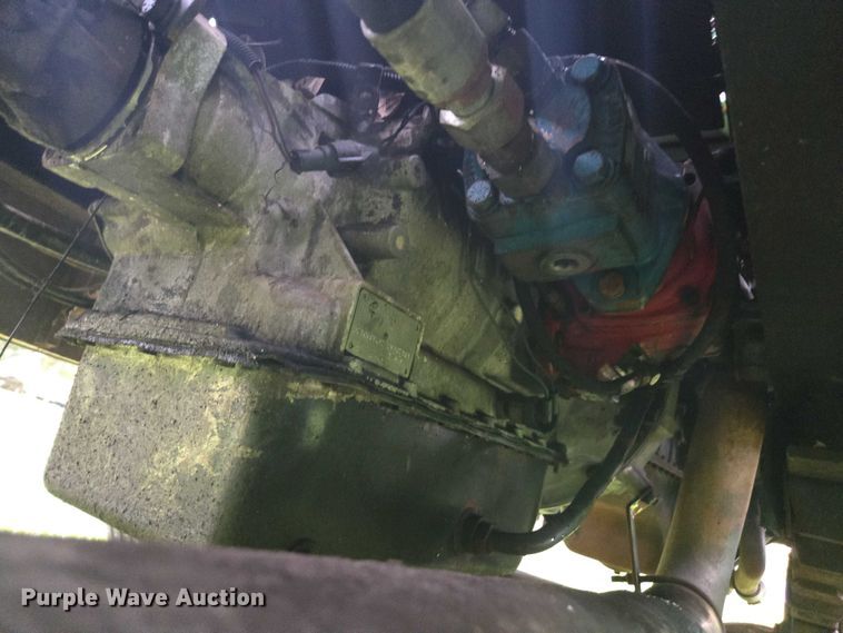 image for item DU2513 1993 Ford tren mortiz crane truck