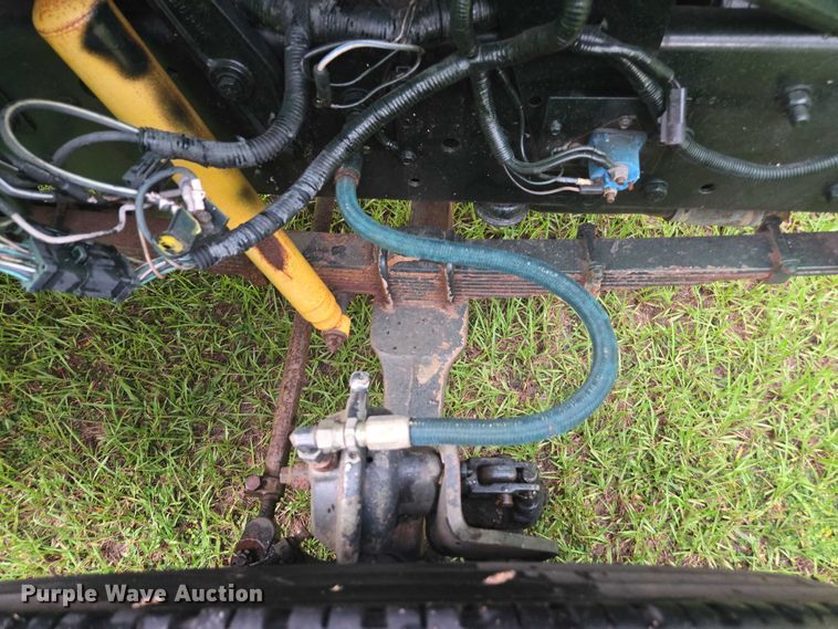 image for item DU2513 1993 Ford tren mortiz crane truck