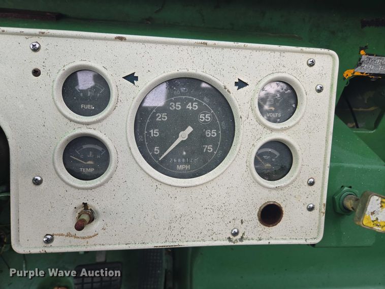 image for item DU2513 1993 Ford tren mortiz crane truck