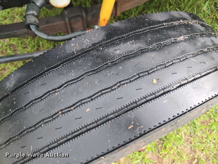 image for item DU2513 1993 Ford tren mortiz crane truck