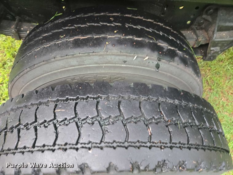 image for item DU2513 1993 Ford tren mortiz crane truck