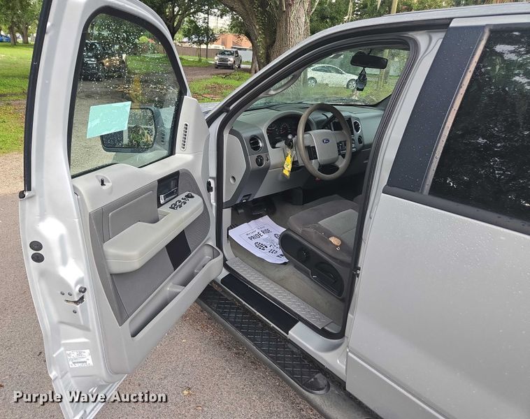 image for item DU2514 2005 Ford F150 SuperCrew pickup truck