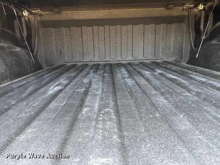 image for item DU9339 2021 RAM 1500 Bighorn Crew Cab pickup truck