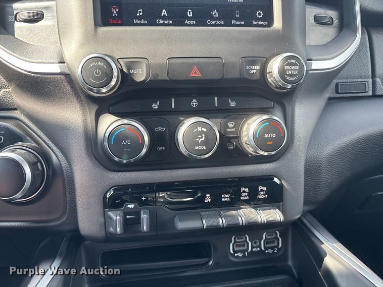 image for item DU9339 2021 RAM 1500 Bighorn Crew Cab pickup truck