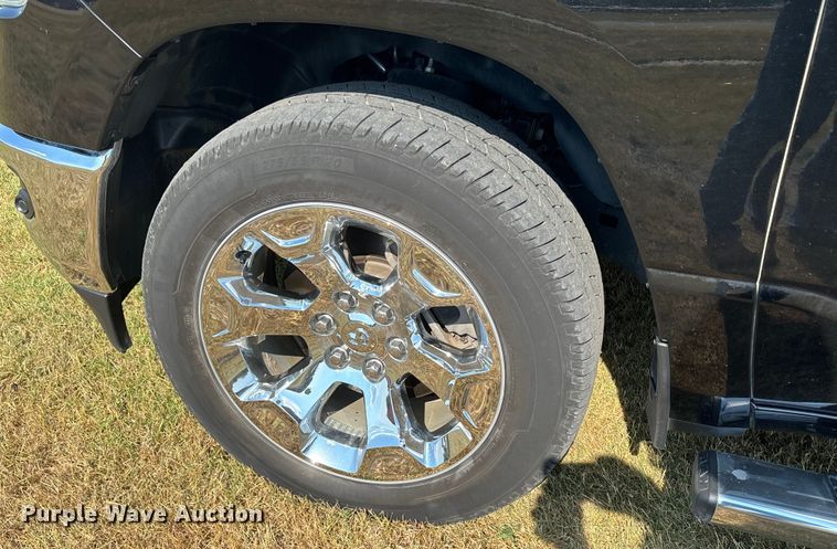 image for item DU9339 2021 RAM 1500 Bighorn Crew Cab pickup truck