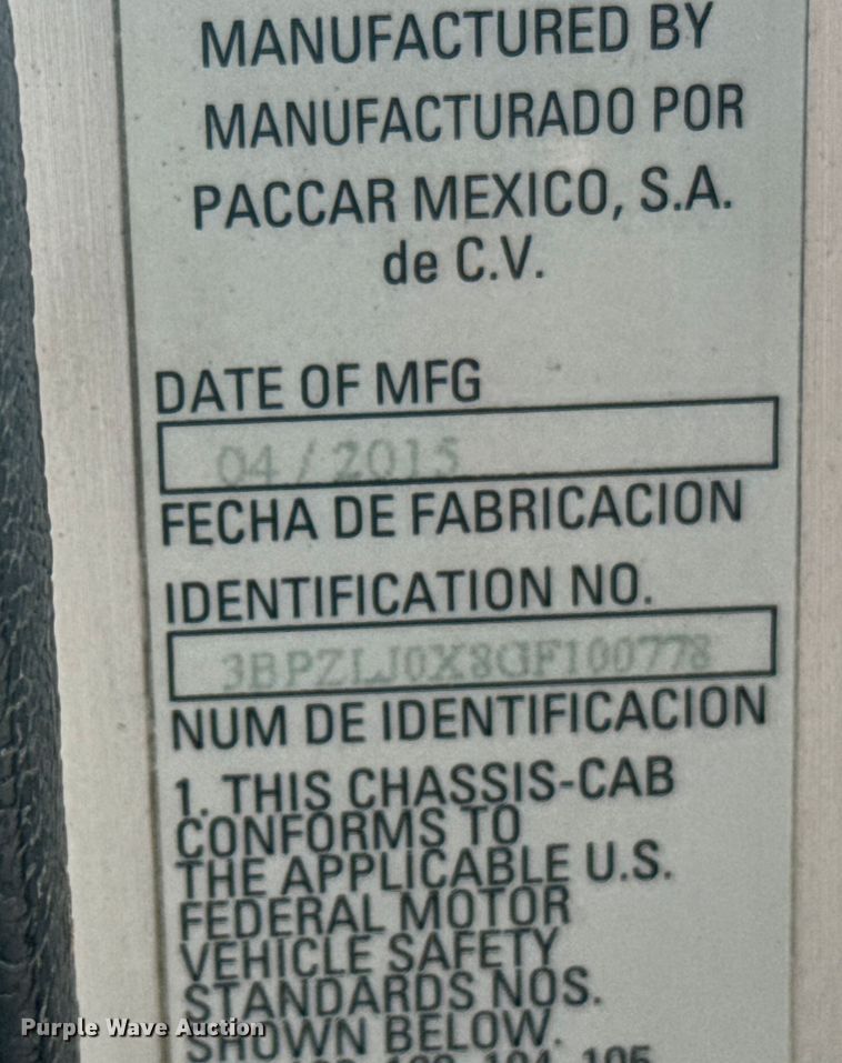 image for item DV2865 2016 Peterbilt 320 refuse truck