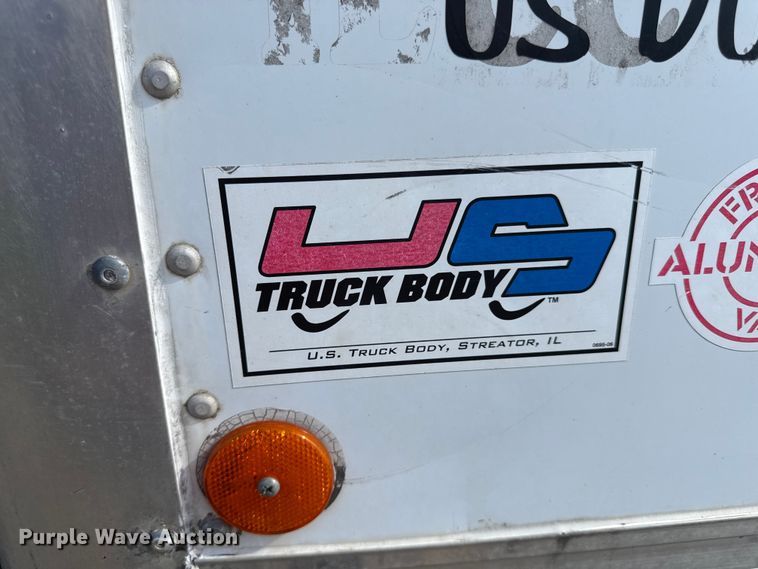 image for item DW2993 2017 Mitsubishi Fuso FE box truck