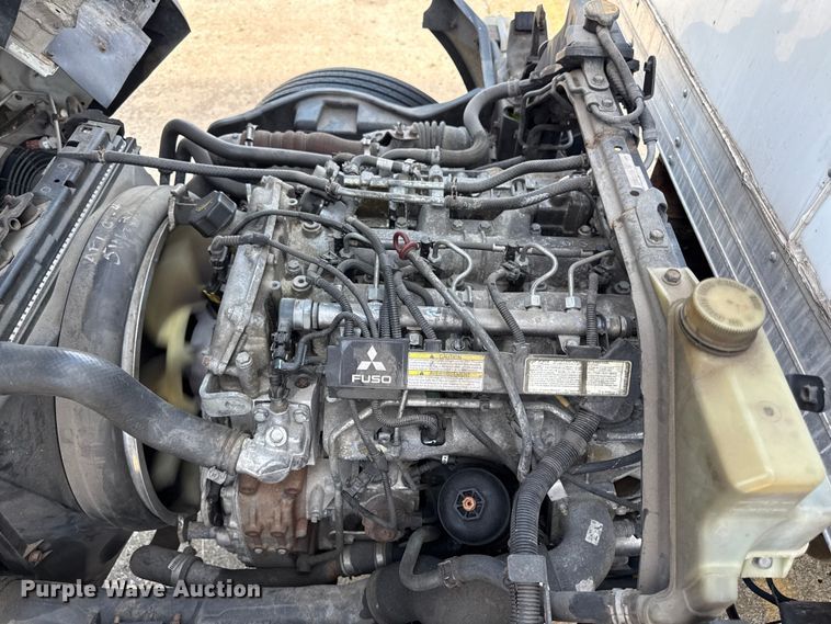 image for item DW2993 2017 Mitsubishi Fuso FE box truck