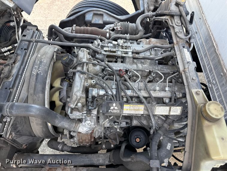 image for item DW2993 2017 Mitsubishi Fuso FE box truck