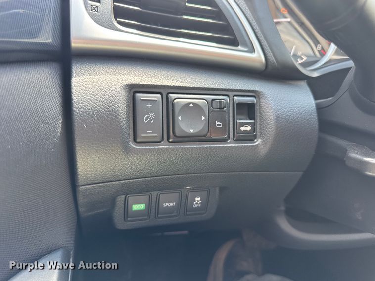 image for item DW6543 2016 Nissan Sentra SR 