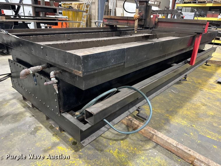 image for item DW6608 Koike FM512 plasma cutting table