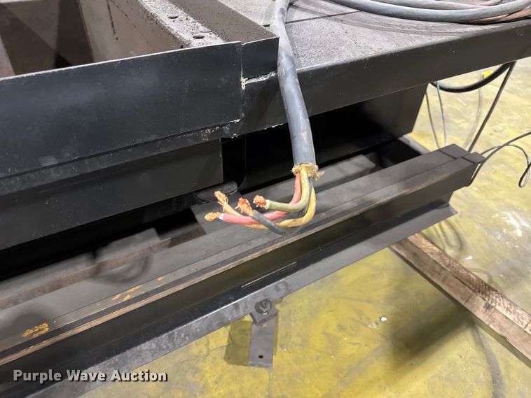 image for item DW6608 Koike FM512 plasma cutting table