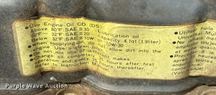 image for item DW6611 Kubota B7100 MFWD tractor