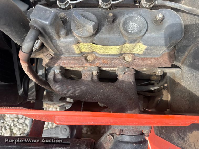 image for item DW6611 Kubota B7100 MFWD tractor