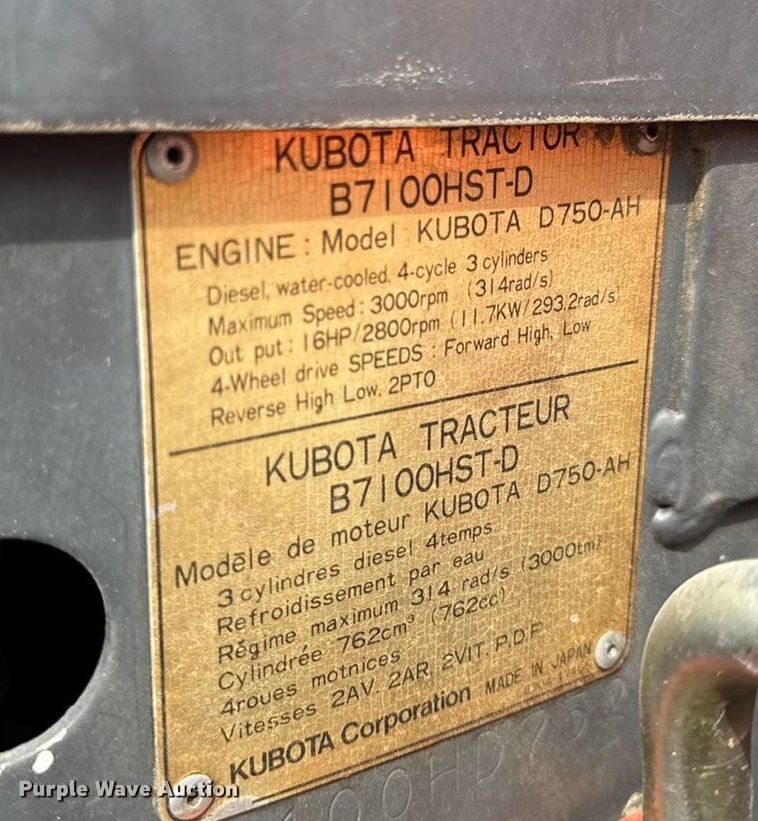 image for item DW6611 Kubota B7100 MFWD tractor