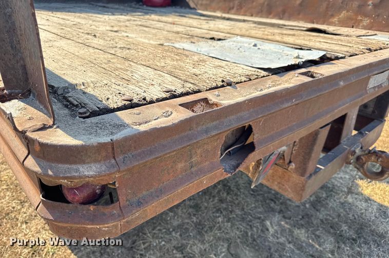 image for item DW6619 1951 GMC flatbed pickup truck