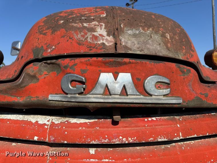 image for item DW6619 1951 GMC flatbed pickup truck
