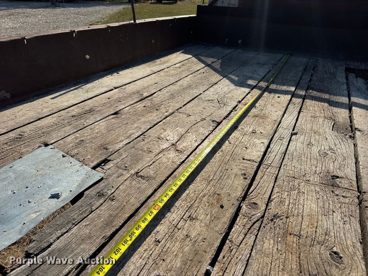 image for item DW6619 1951 GMC flatbed pickup truck