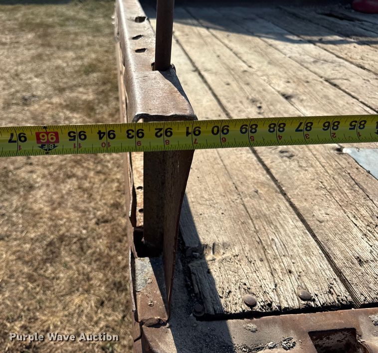 image for item DW6619 1951 GMC flatbed pickup truck