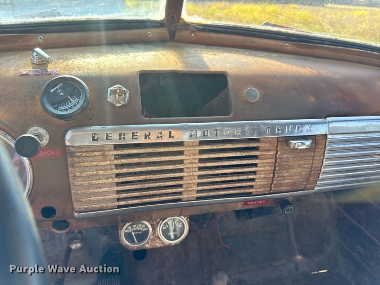 image for item DW6619 1951 GMC flatbed pickup truck