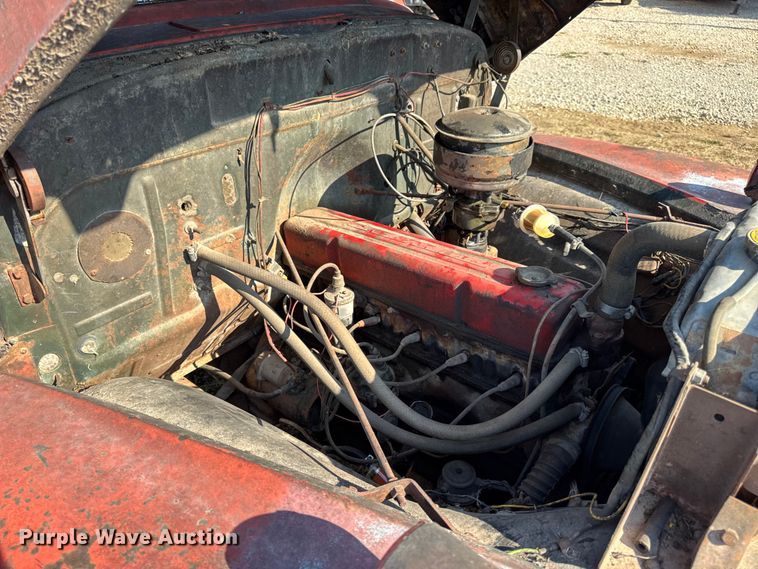 image for item DW6619 1951 GMC flatbed pickup truck