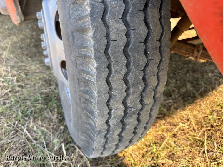 image for item DW6619 1951 GMC flatbed pickup truck