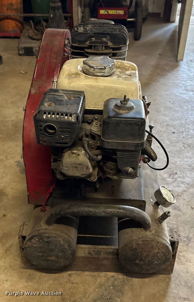 image for item DX5743 NorthStar air compressor