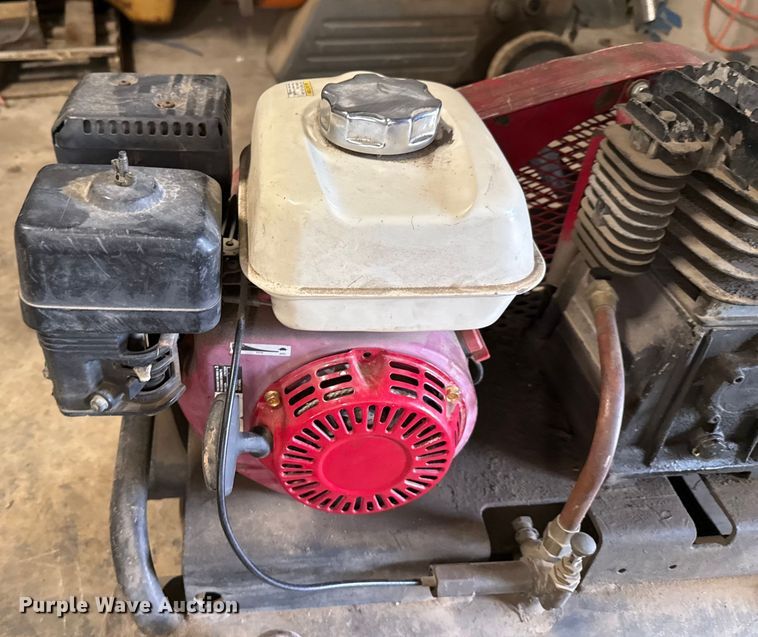 image for item DX5743 NorthStar air compressor