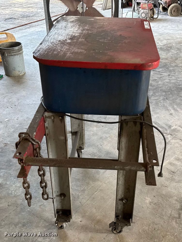 image for item DX5745 Parts washer