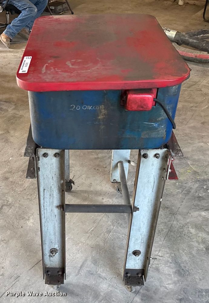 image for item DX5745 Parts washer