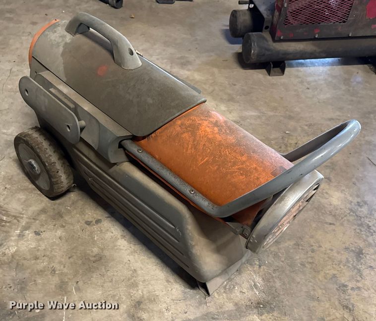 image for item DX5747 Duna-Glo Pro RMC-KFA170TDGP heater