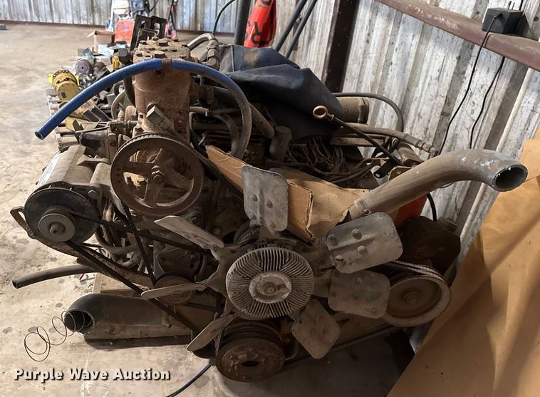 image for item DX5749 Caterpillar 3208 engine