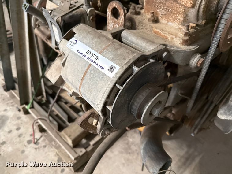 image for item DX5749 Caterpillar 3208 engine