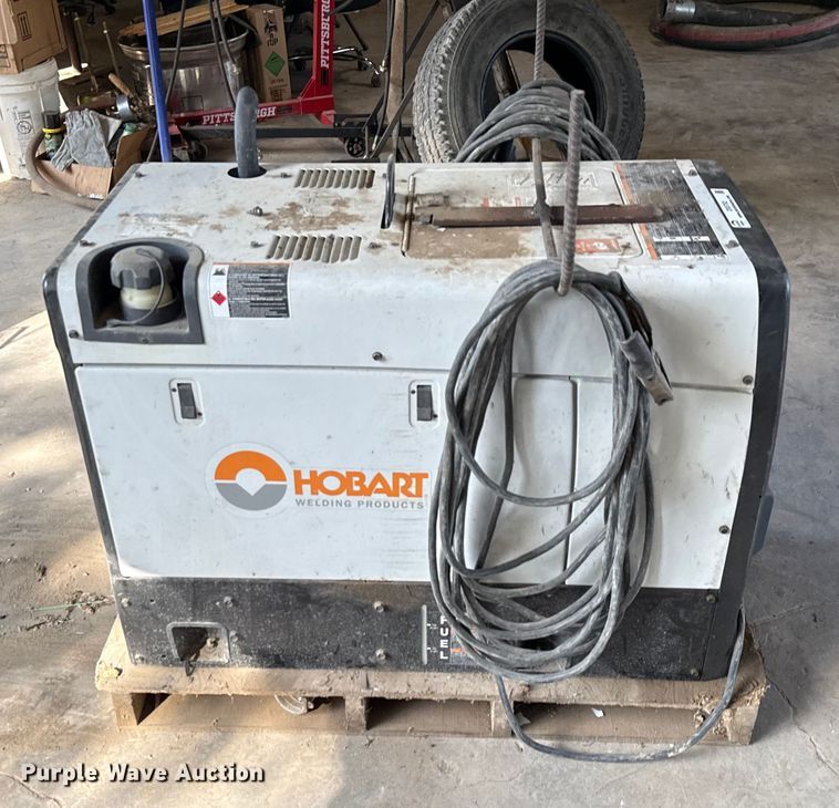 image for item DX5752 2020 Hobart Champion Elite 225 welder/generator