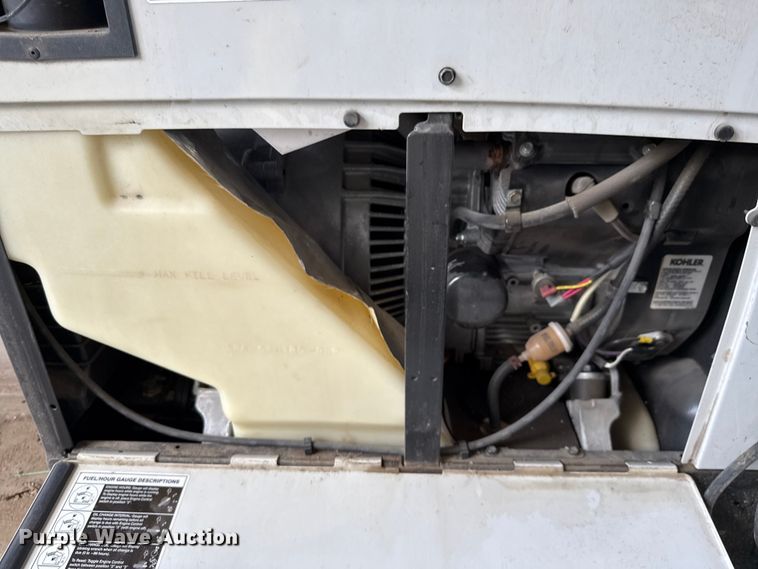 image for item DX5752 2020 Hobart Champion Elite 225 welder/generator