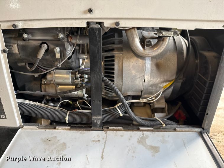 image for item DX5752 2020 Hobart Champion Elite 225 welder/generator