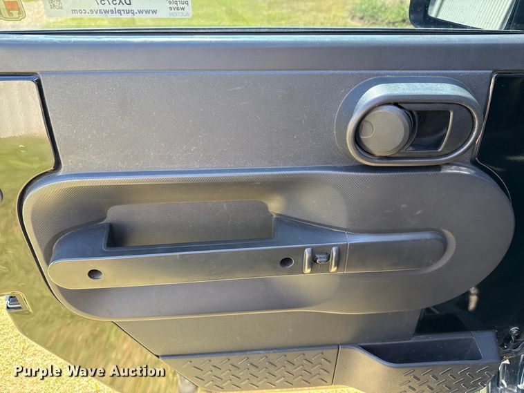 image for item DX5757 2007 Jeep Wrangler flatbed pickup truck