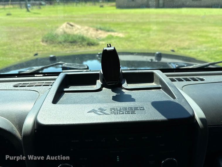 image for item DX5757 2007 Jeep Wrangler flatbed pickup truck