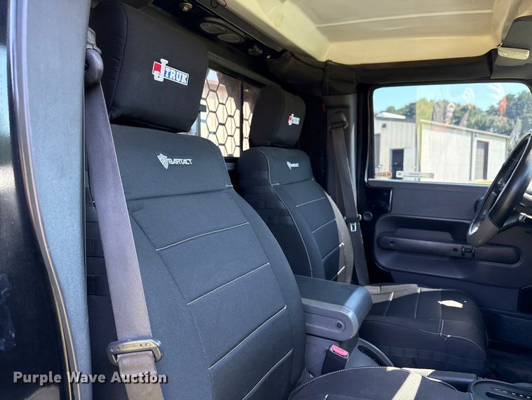 image for item DX5757 2007 Jeep Wrangler flatbed pickup truck