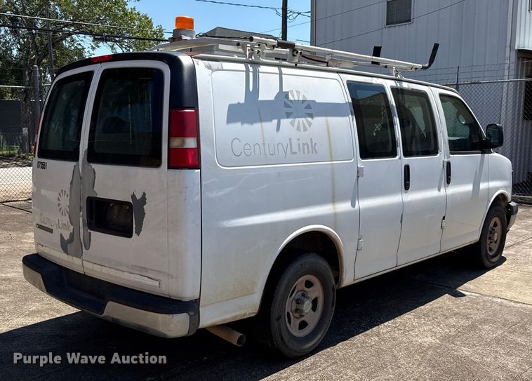 image for item DX5758 2007 Chevrolet Express 1500 van