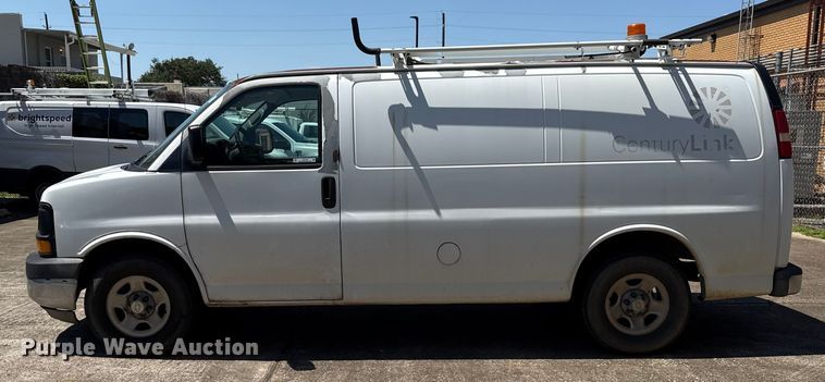 image for item DX5758 2007 Chevrolet Express 1500 van