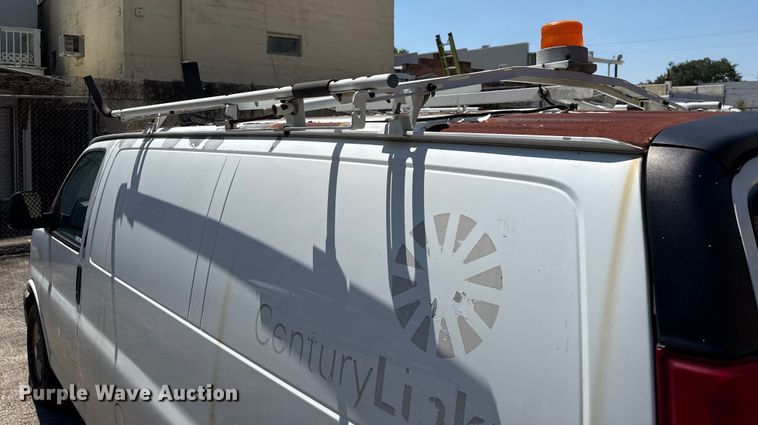 image for item DX5758 2007 Chevrolet Express 1500 van