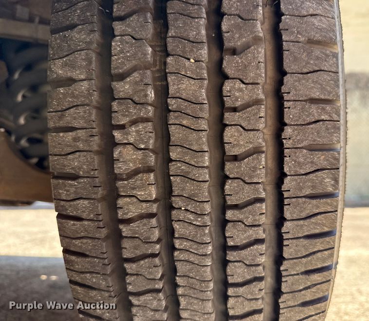 image for item DX5758 2007 Chevrolet Express 1500 van